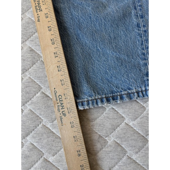 Levis Jeans Womens 31x26 Blue Light Wash Distressed Straight Leg Button Fly - Picture 5 of 8